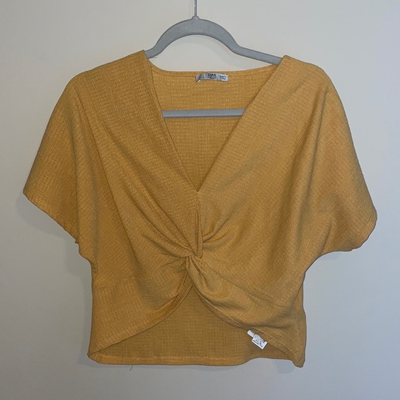 Zara Mustard Shirt - Picture 1 of 3